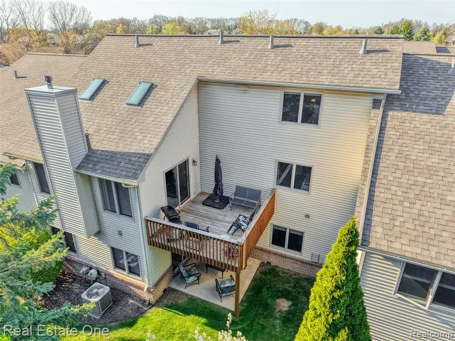 2243 Willow Tree, Brighton, MI 48116 - #3