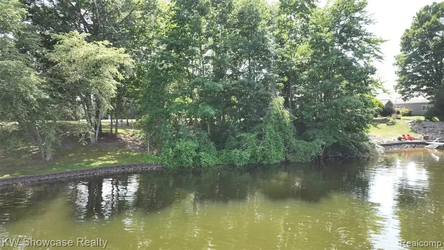 1033 Cantabrian, Weidman, MI 48893 - #3