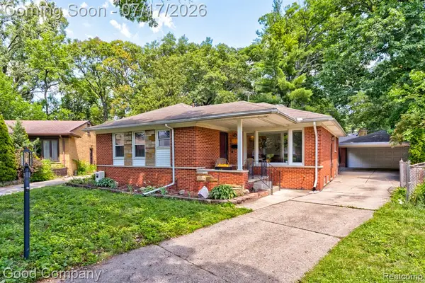 24310 Manistee, Oak Park, MI 48237
