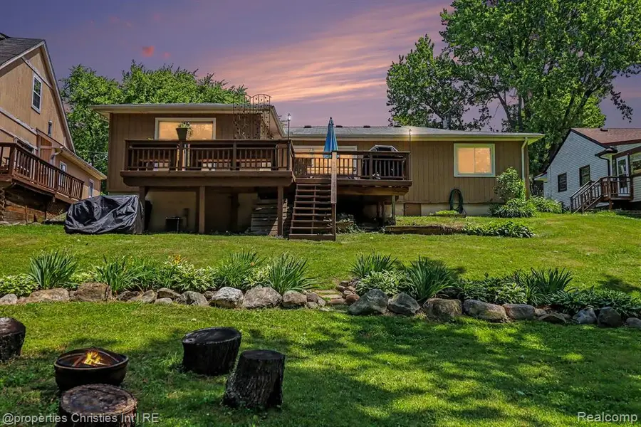 9567 Susin, Clarkston, MI 48348 - #2