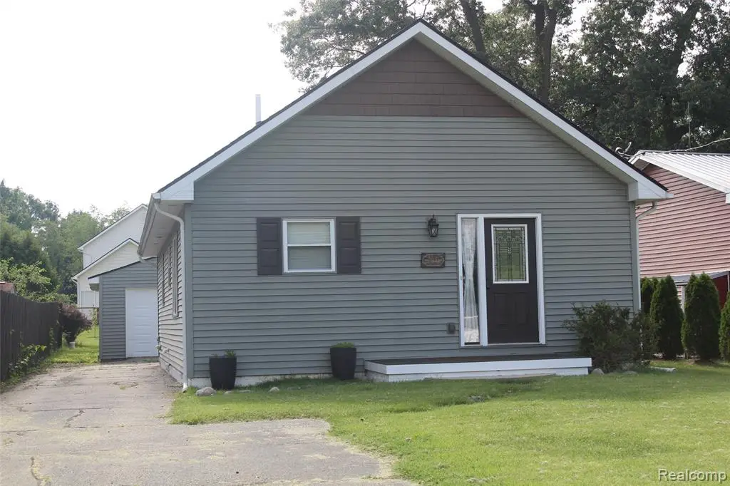 5735 Lake Grove, White Lake, MI 48383 - #1