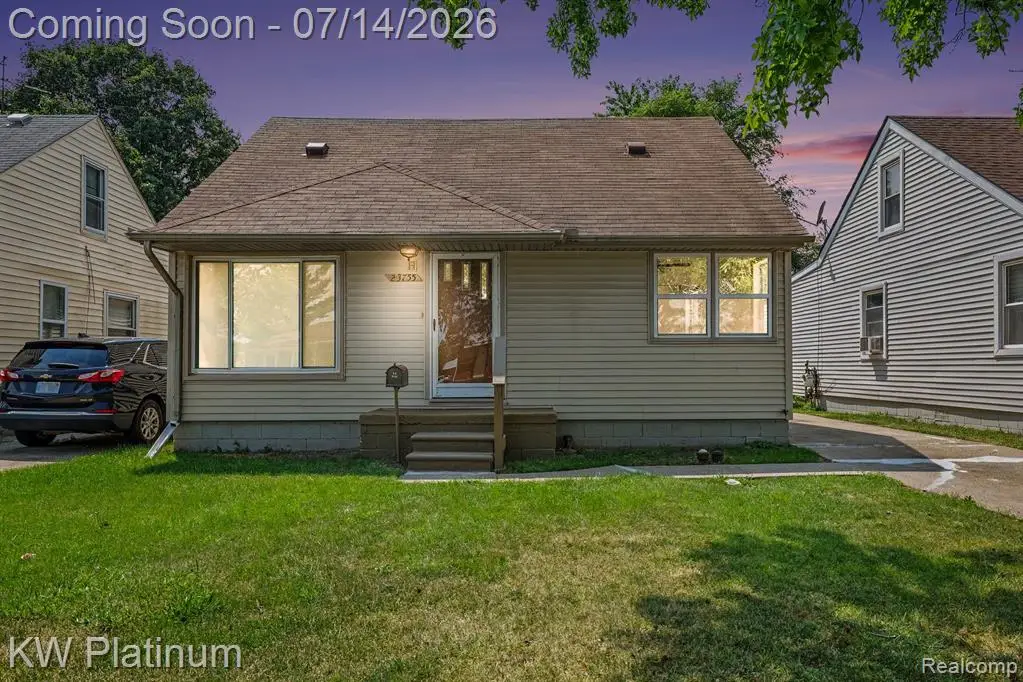 23755 Schroeder, Eastpointe, MI 48021 - #1