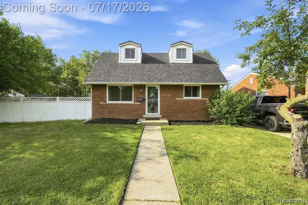 21201 E 12 Mile, Saint Clair Shores, MI 48081 - #1