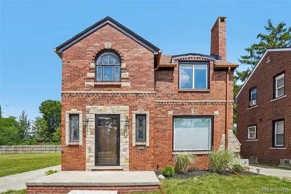6174 Bishop, Detroit, MI 48224