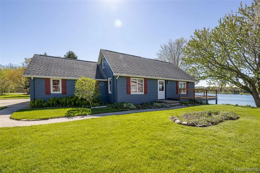 2855 Farmers Creek, Metamora, MI 48455 - #2