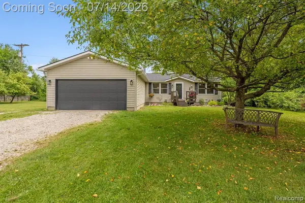 5891 Campbell Corners, Howell, MI 48855