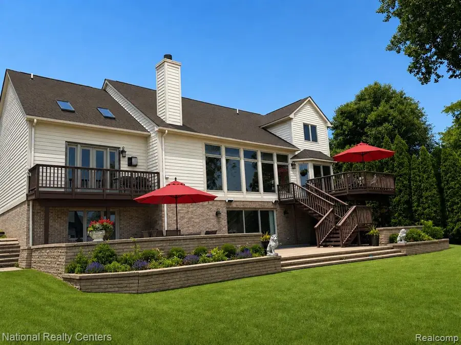 3380 E Benstein, Commerce Township, MI 48382 - #2