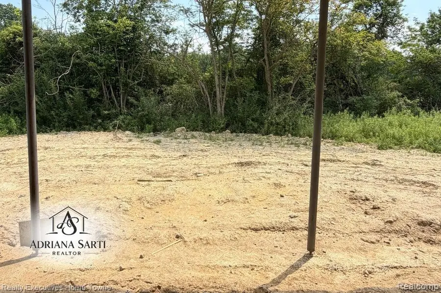34938 Cardinal, Richmond, MI 48062 - #2