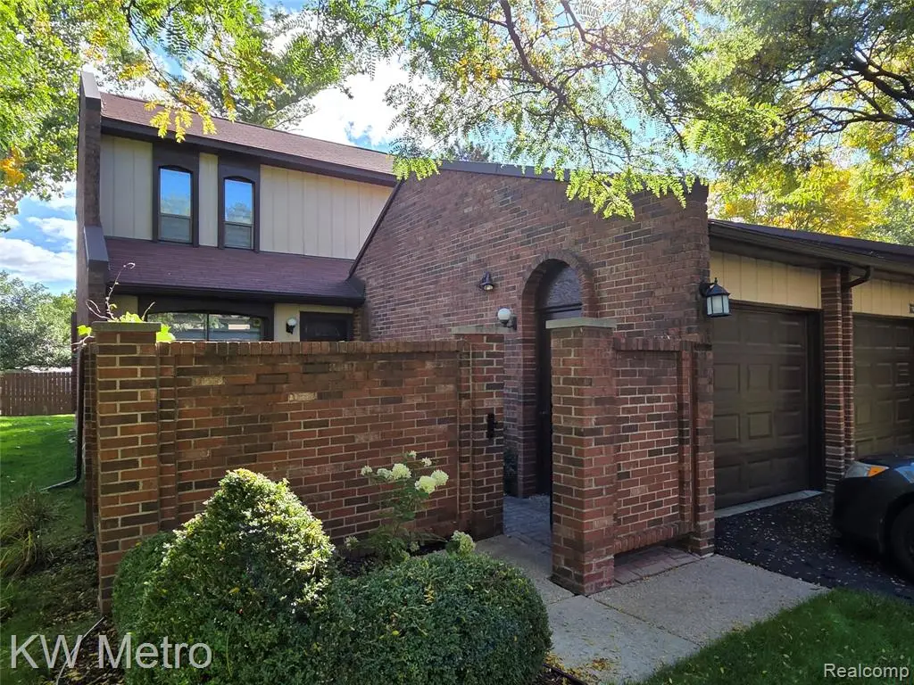 1105 Kirts #A, Troy, MI 48084 - #1