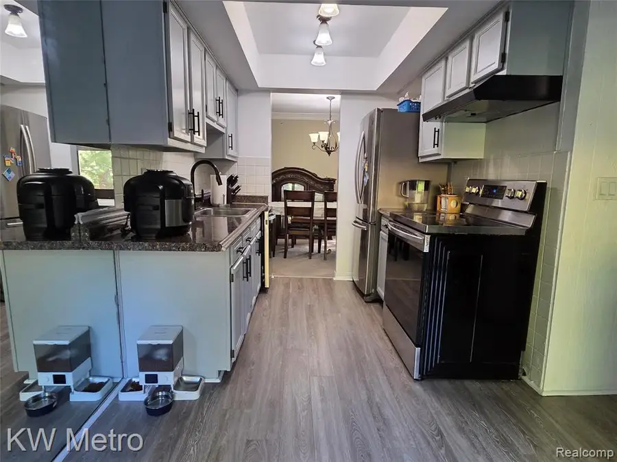 1105 Kirts #A, Troy, MI 48084 - #3