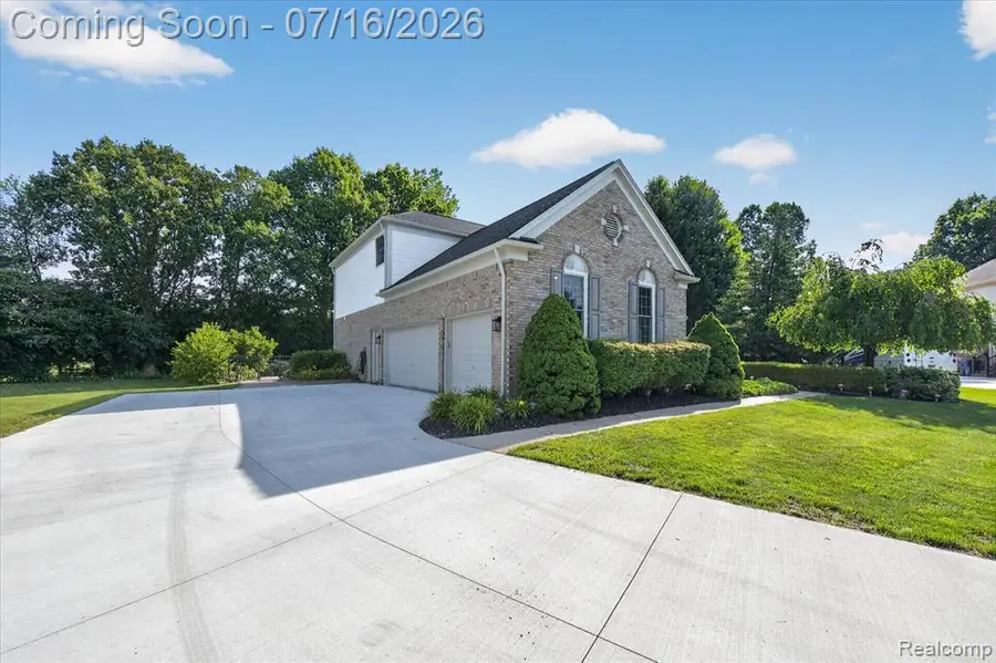 48560 Manhattan, Canton, MI 48188 - #3