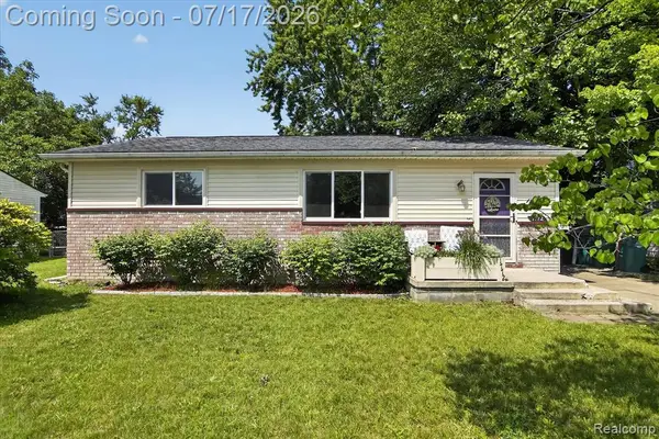 1772 Emerson, Ypsilanti, MI 48198