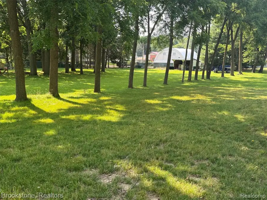 VL Stone, Almont, MI 48003 - #2