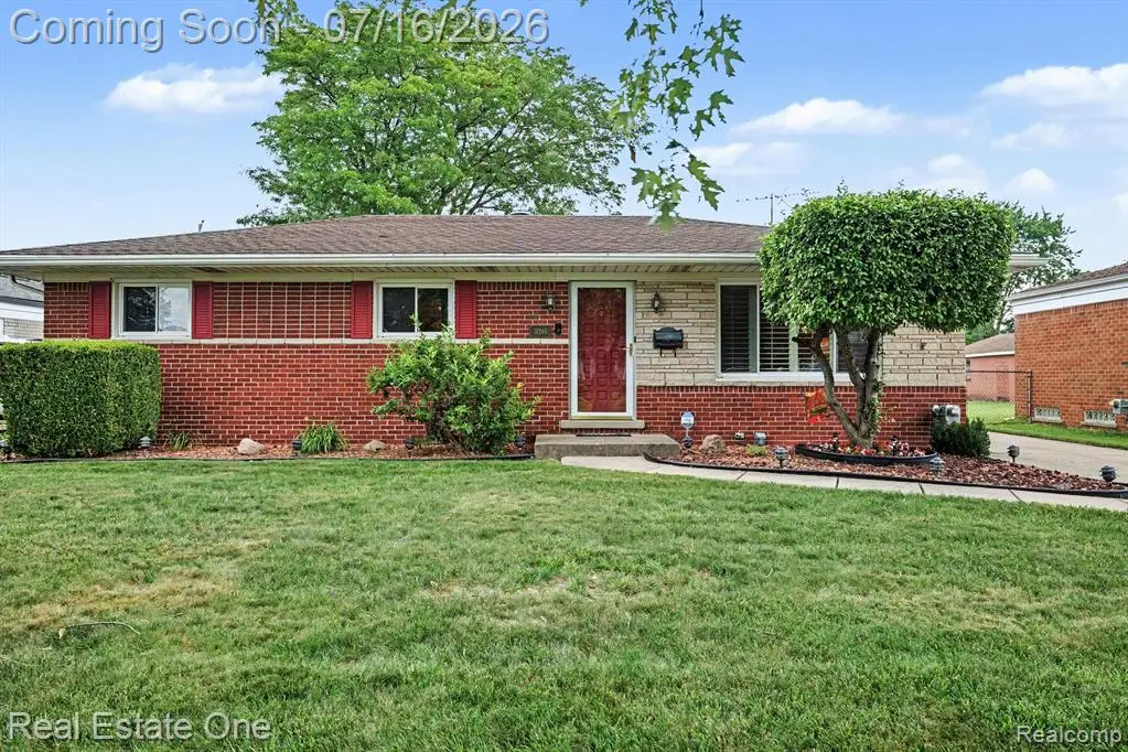 31240 Regal, Warren, MI 48088 - #1