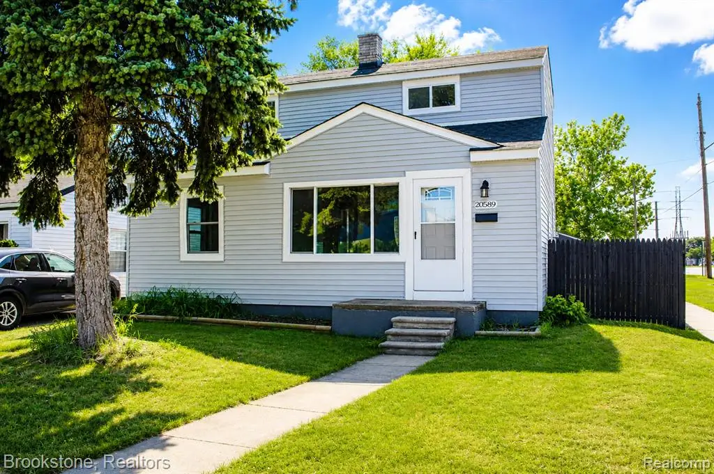 20589 Negaunee, Redford, MI 48240 - #1