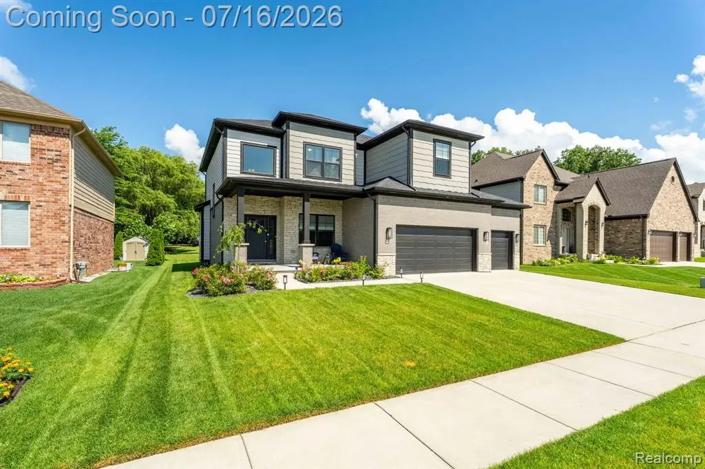 50226 Kapalua, Macomb, MI 48042 - #1