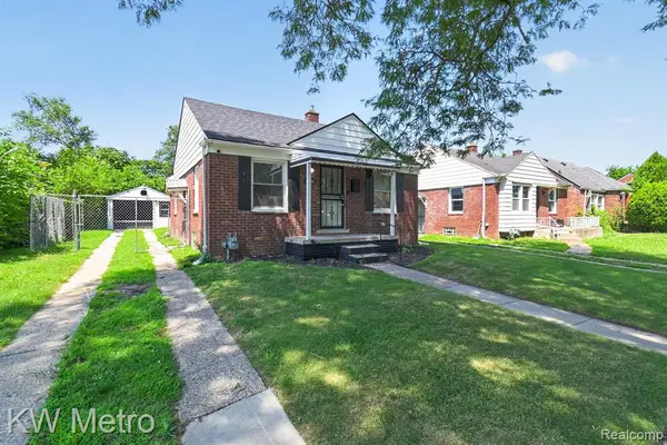 18911 Oakfield, Detroit, MI 48235