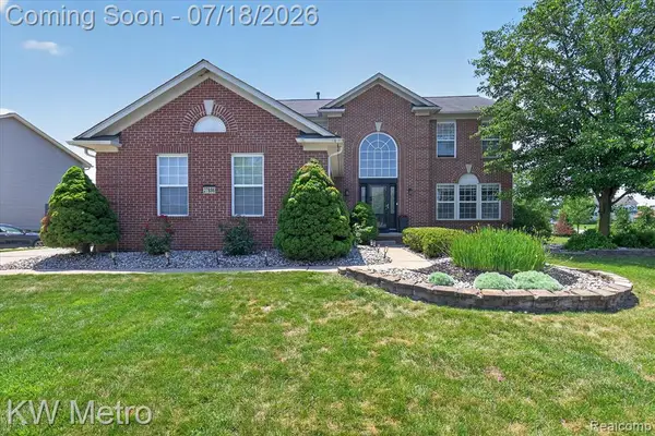 27886 Bluebird, Flat Rock, MI 48134