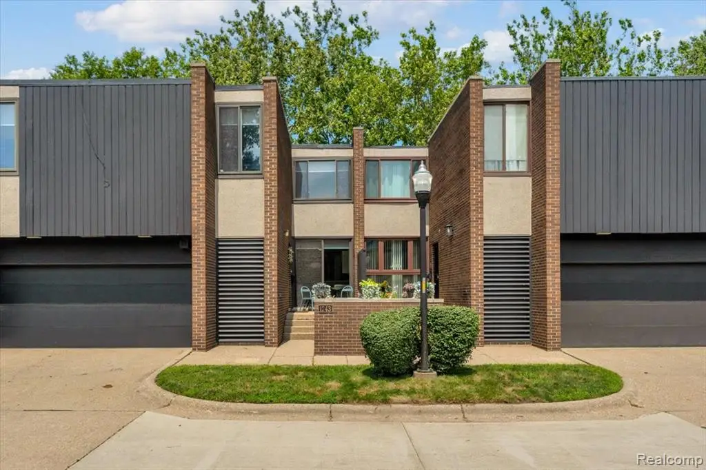 1243 Navarre, Detroit, MI 48207 - #1
