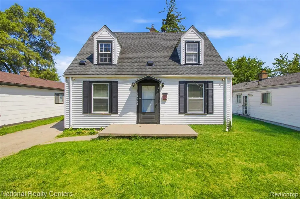 14227 Hobart, Warren, MI 48089 - #1
