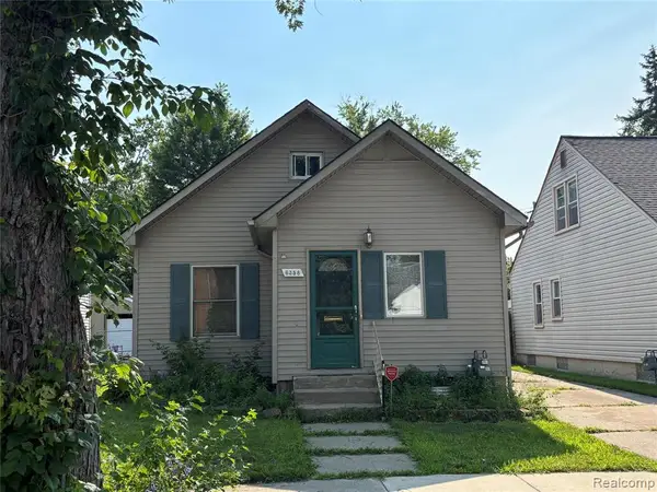 6358 Heyden, Detroit, MI 48228