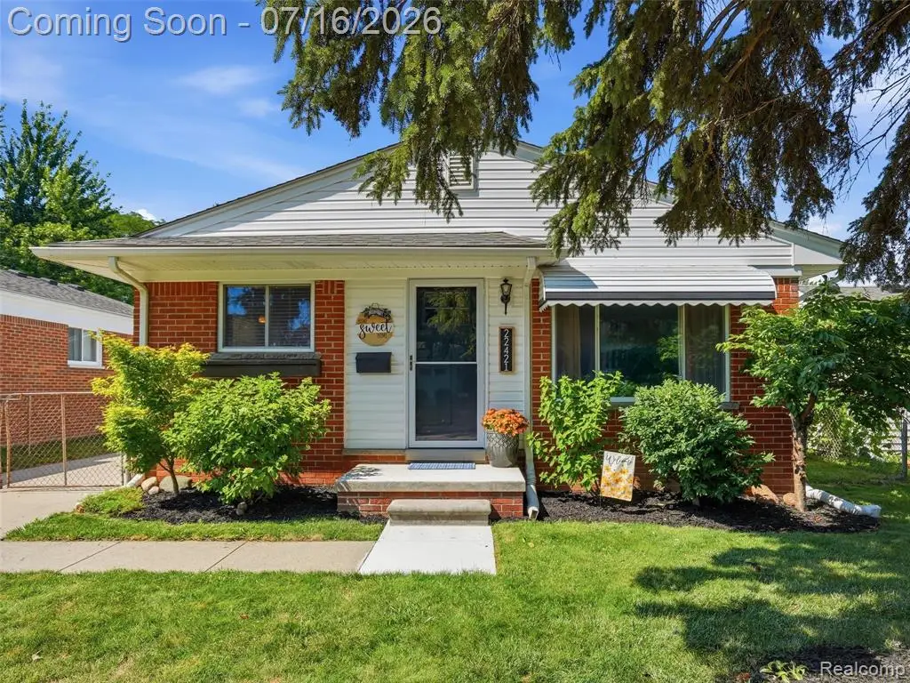 22421 Visnaw, Saint Clair Shores, MI 48081 - #1