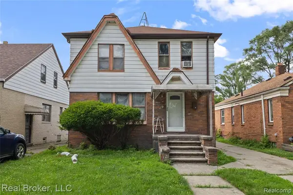 8155 Molena, Detroit, MI 48234