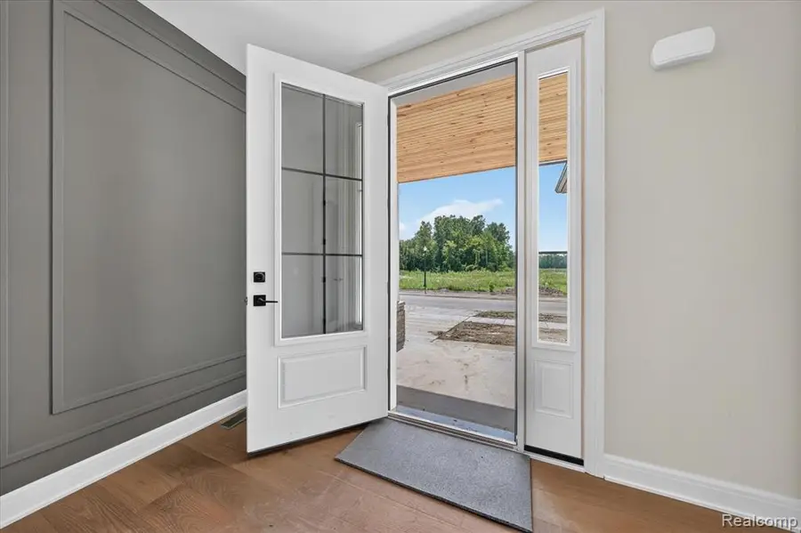 54462 Brenda, Macomb, MI 48042 - #3