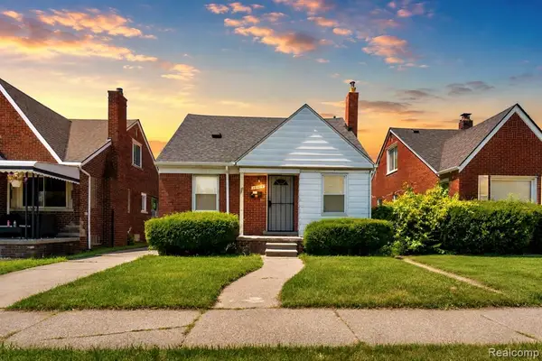 19409 Fairport, Detroit, MI 48205