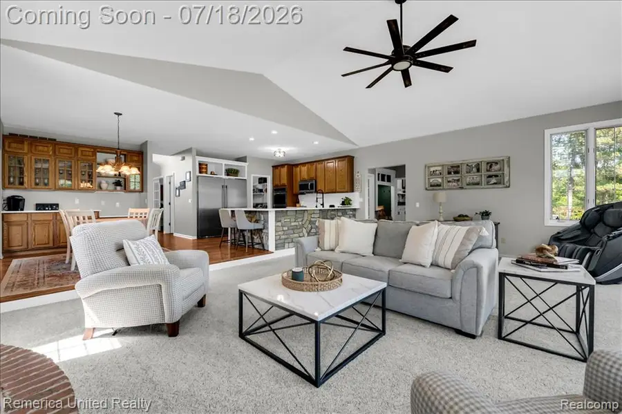 9438 Deer Creek, Brighton, MI 48114 - #2