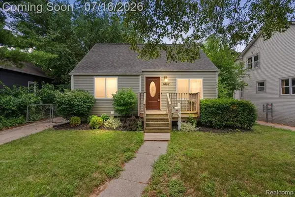 1657 W Troy, Ferndale, MI 48220