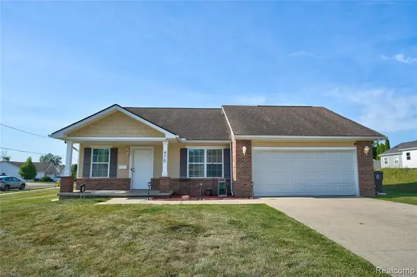 470 E Wood, Flint, MI 48503