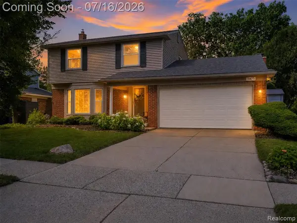 3475 Yellowstone, Ann Arbor, MI 48105