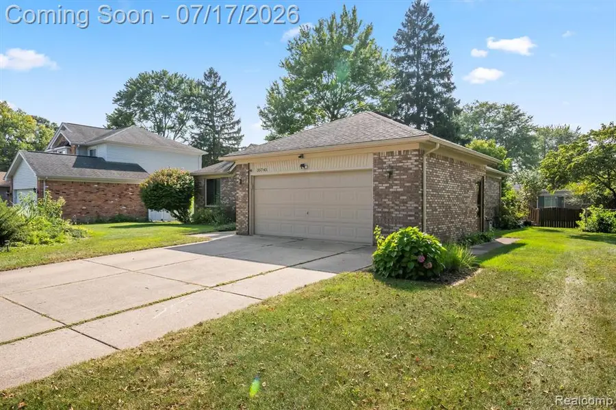 35745 Drake, Sterling Heights, MI 48310 - #3