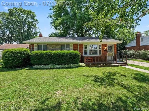 32205 John Hauk, Garden City, MI 48135