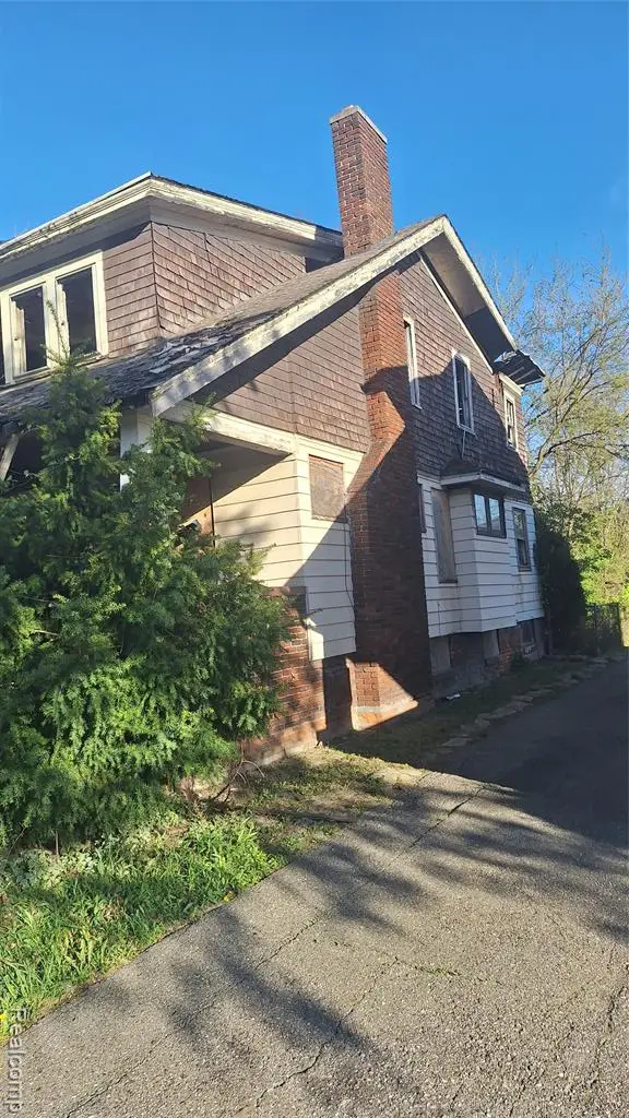 85 Geneva, Highland Park, MI 48203 - #2