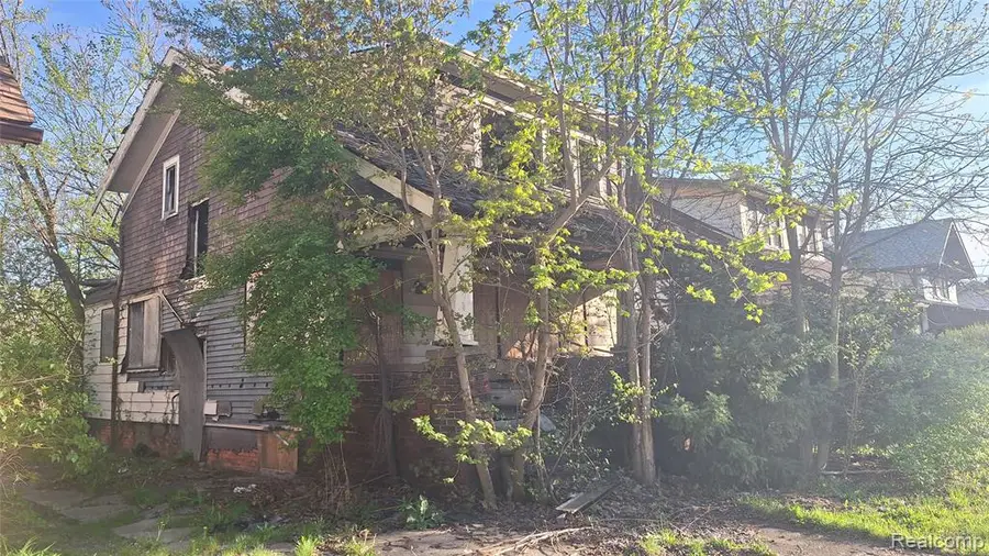 85 Geneva, Highland Park, MI 48203 - #3