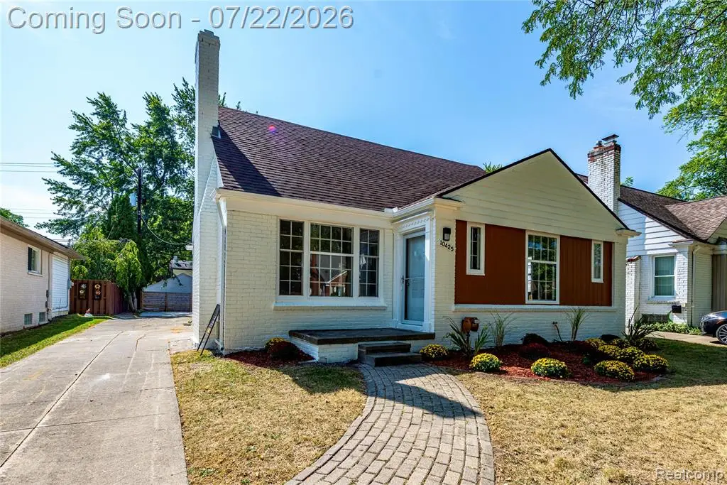 10425 Elgin, Huntington Woods, MI 48070 - #1