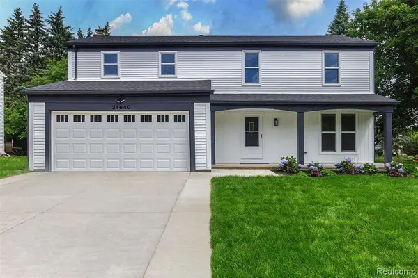 34640 Princeton, Farmington Hills, MI 48331