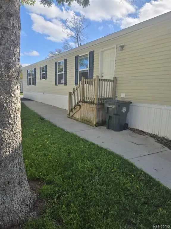 40 Sparrow Hill, Orion Township, MI 48359 - #2
