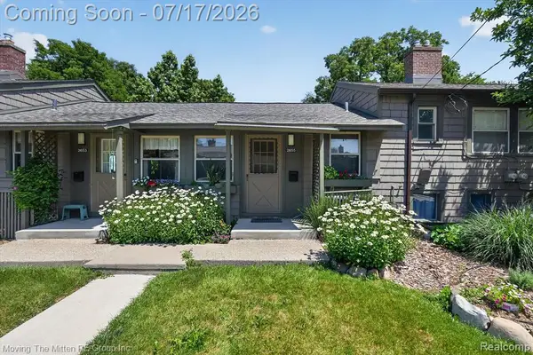 2655 Whitewood, Ann Arbor, MI 48104