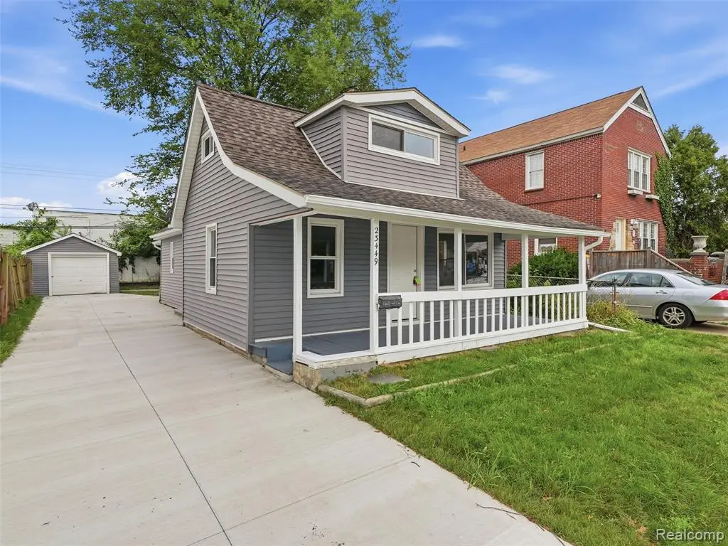 23449 Carlisle, Hazel Park, MI 48030 - #1