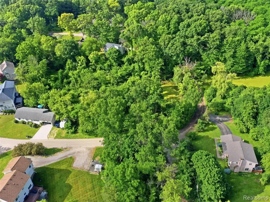 00 Johnson Drive, Lake Orion, MI 48362 - #2