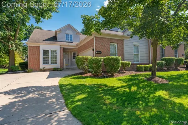 39681 Muirfield, Northville, MI 48168