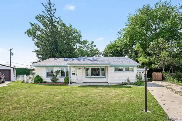 29655 Winter, Garden City, MI 48135