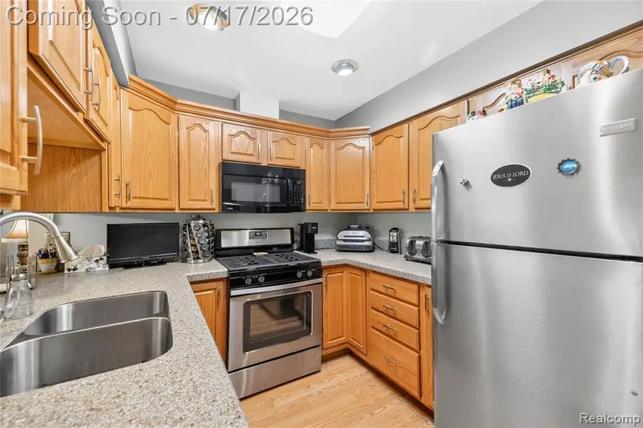 7373 Ponderosa, Swartz Creek, MI 48473 - #3
