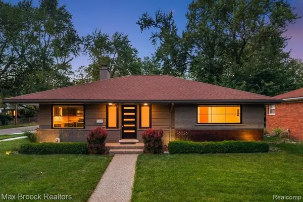 16026 Lauderdale, Beverly Hills, MI 48025