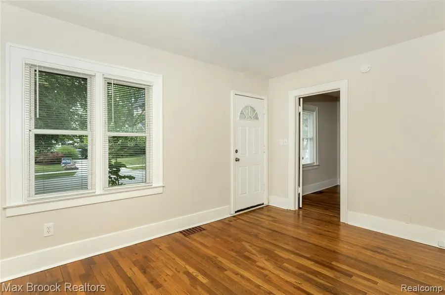 1832 Annabelle, Ferndale, MI 48220 - #2
