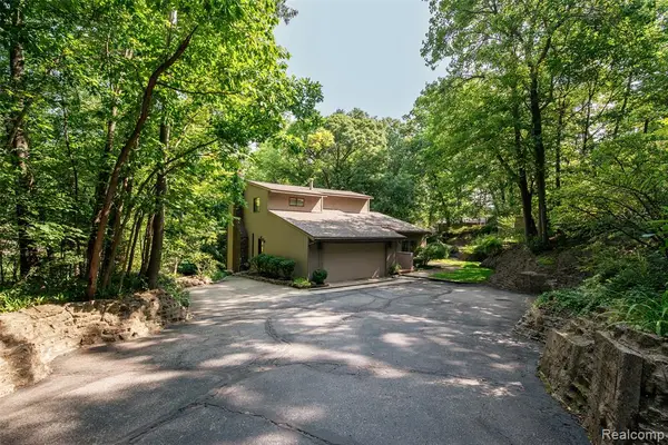 8878 Minne Wanna, Independence Twp, MI 48348