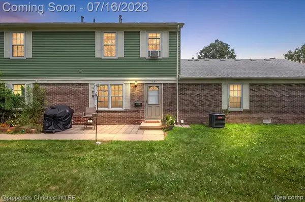 1663 Wingate, Ypsilanti, MI 48198